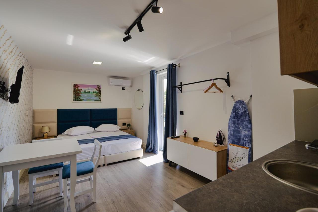 2E Apartments Sarande Luaran gambar