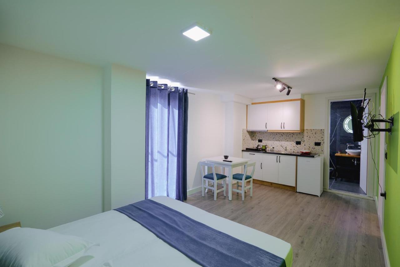 2E Apartments Sarande Luaran gambar